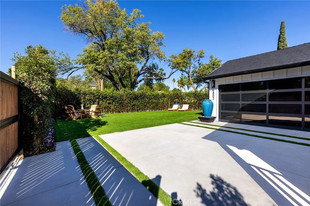 5802 Norwich, Sherman Oaks, California 91411 home-pic-45