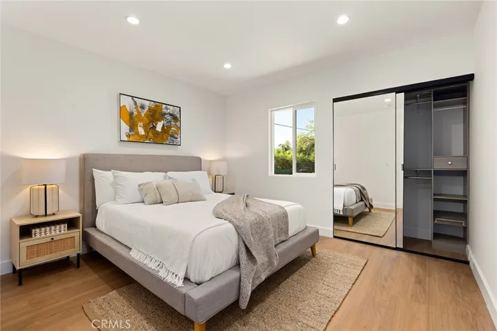 5802 Norwich Avenue, Sherman Oaks, California 91411