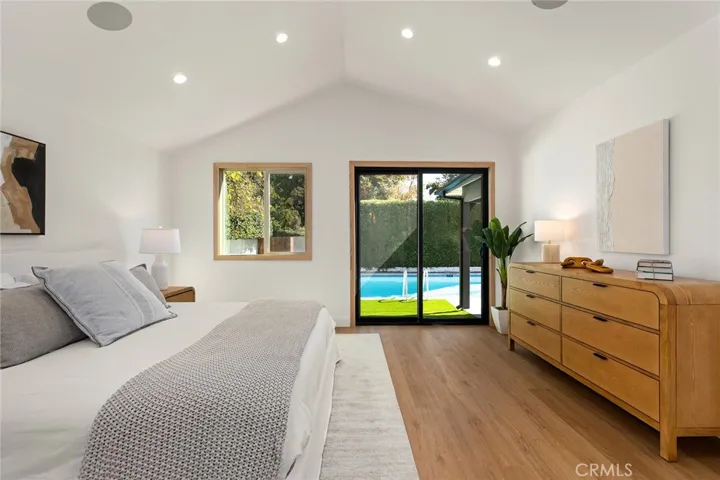 5802 Norwich Avenue, Sherman Oaks, California 91411