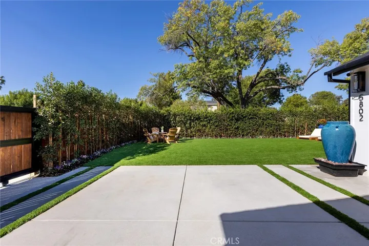 5802 Norwich Avenue, Sherman Oaks, California 91411