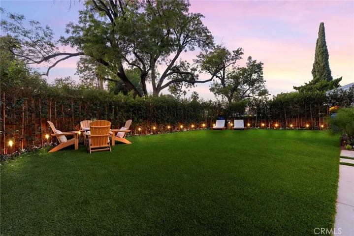 5802 Norwich Avenue, Sherman Oaks, California 91411