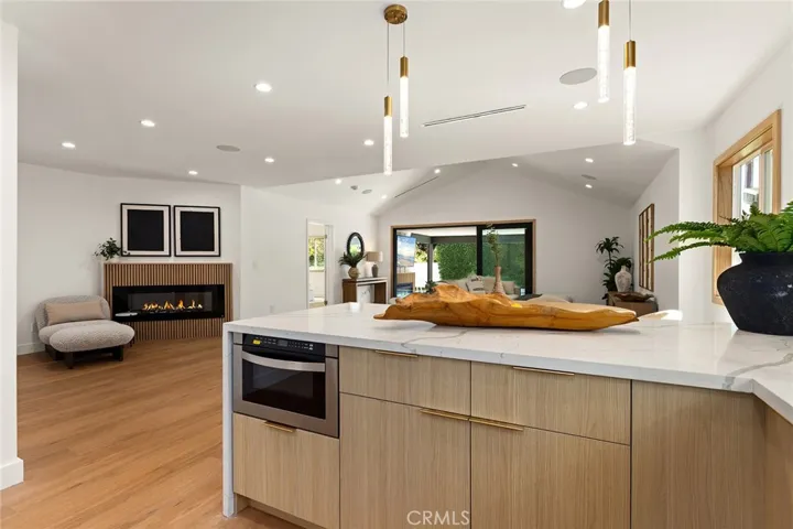 5802 Norwich Avenue, Sherman Oaks, California 91411