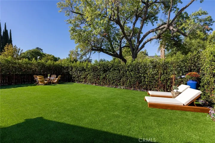 5802 Norwich Avenue, Sherman Oaks, California 91411