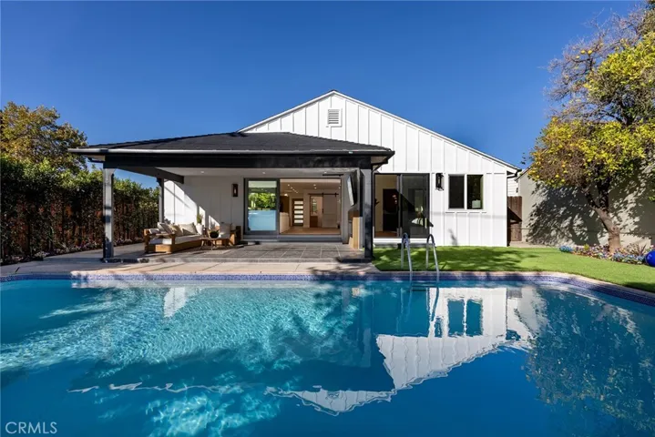 5802 Norwich Avenue, Sherman Oaks, California 91411