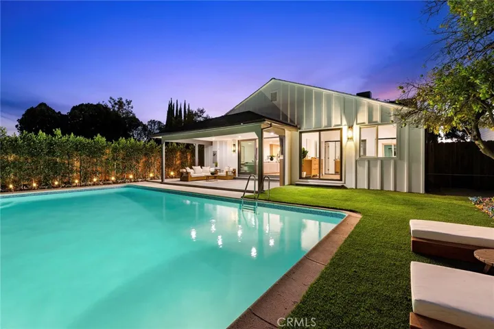 5802 Norwich Avenue, Sherman Oaks, California 91411