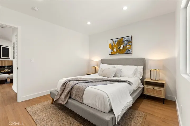 5802 Norwich Avenue, Sherman Oaks, California 91411