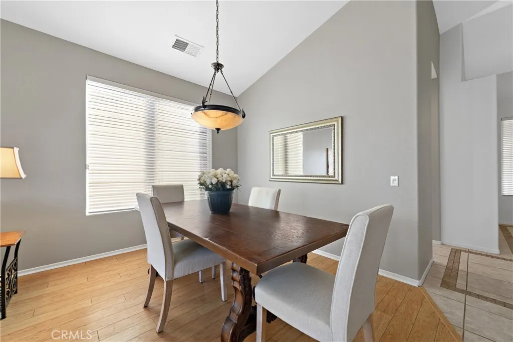 40146 Colony Drive, Murrieta, California 92562 home-pic-6