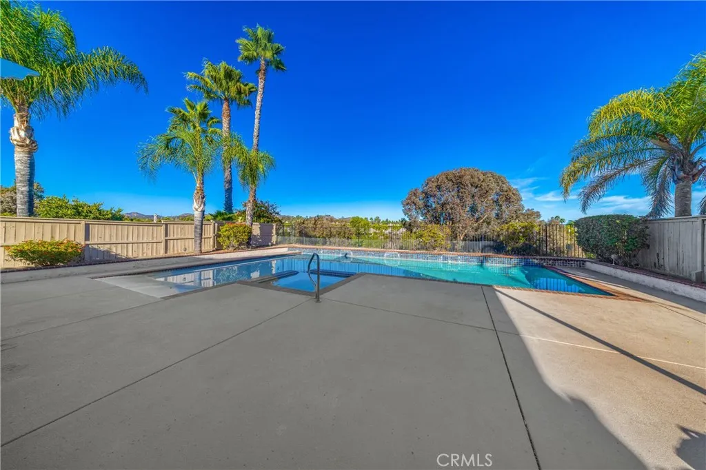 40146 Colony Drive, Murrieta, California 92562 home-pic-1