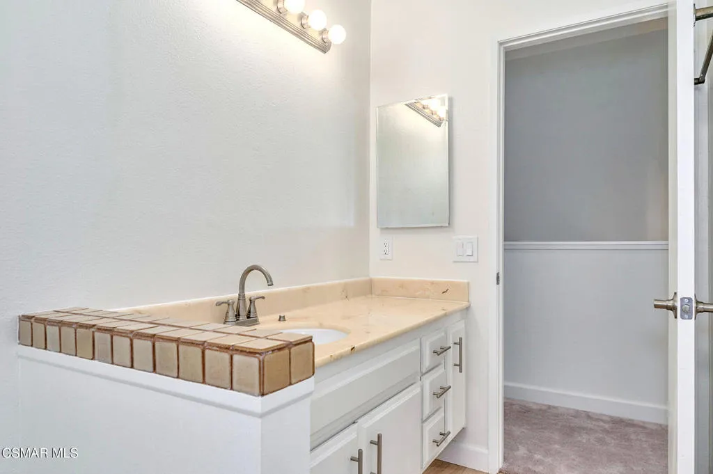 3011 Marigold Place, Thousand Oaks, California 91360 home-pic-61