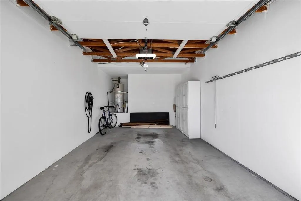 1491 Sunflower Circle N, Palm Springs, California 92262 home-pic-17