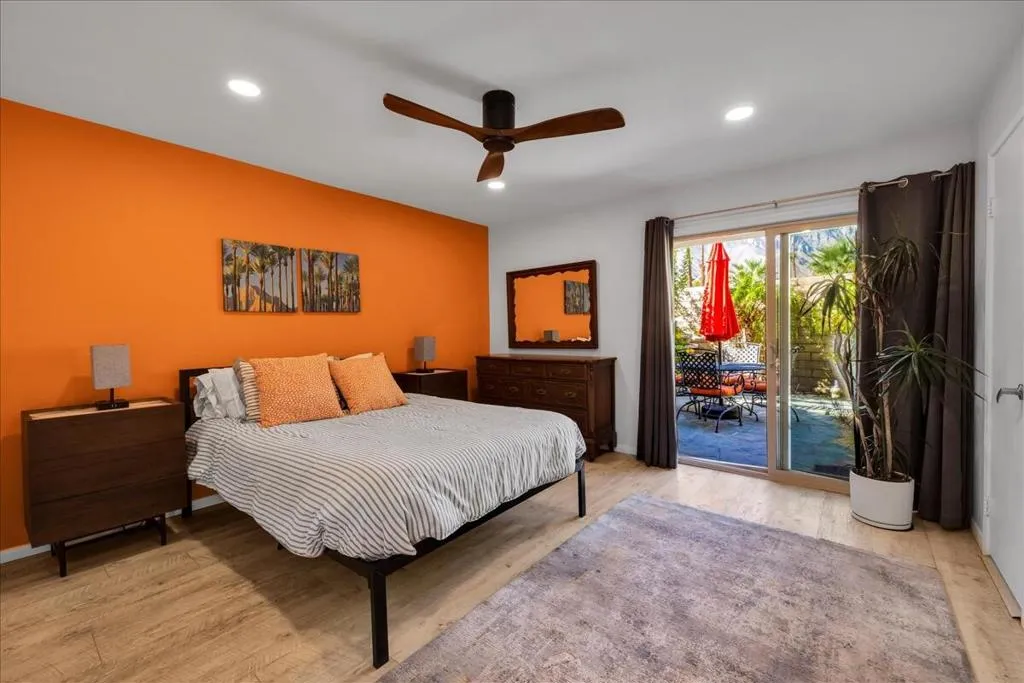 1491 Sunflower Circle N, Palm Springs, California 92262 home-pic-2