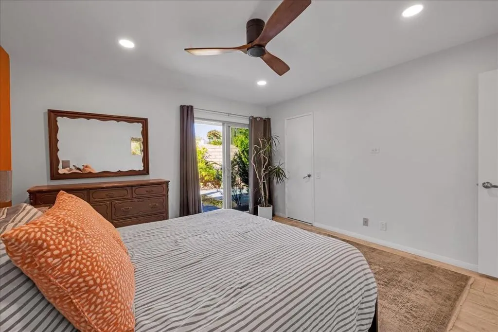 1491 Sunflower Circle N, Palm Springs, California 92262 home-pic-10