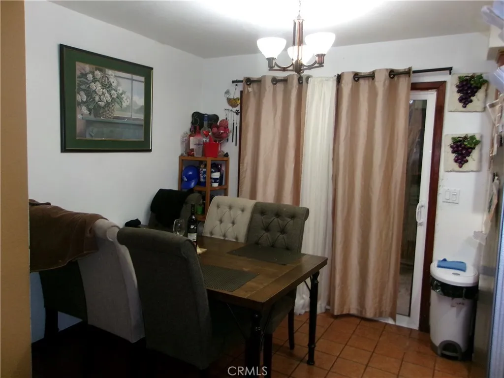 7926 Wilcox, Cudahy, California 90201 home-pic-36