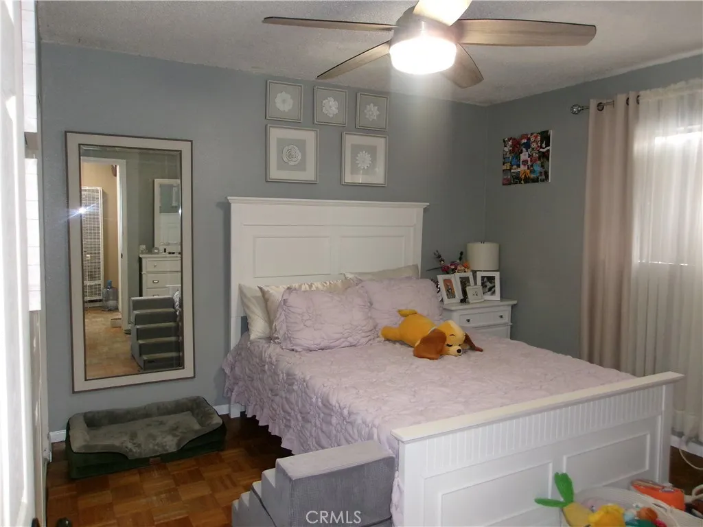 7926 Wilcox, Cudahy, California 90201 home-pic-28