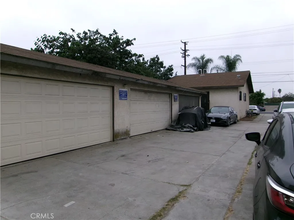 7926 Wilcox, Cudahy, California 90201 home-pic-7