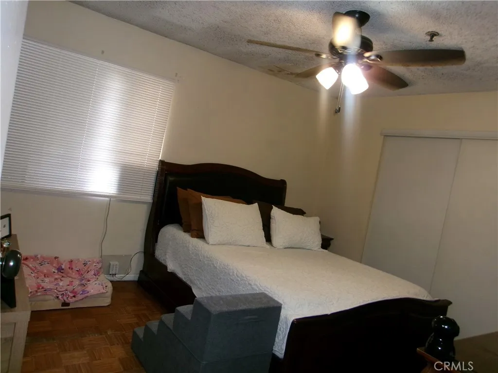 7926 Wilcox, Cudahy, California 90201 home-pic-27