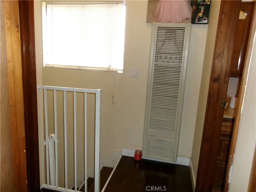 7926 Wilcox, Cudahy, California 90201 home-pic-46
