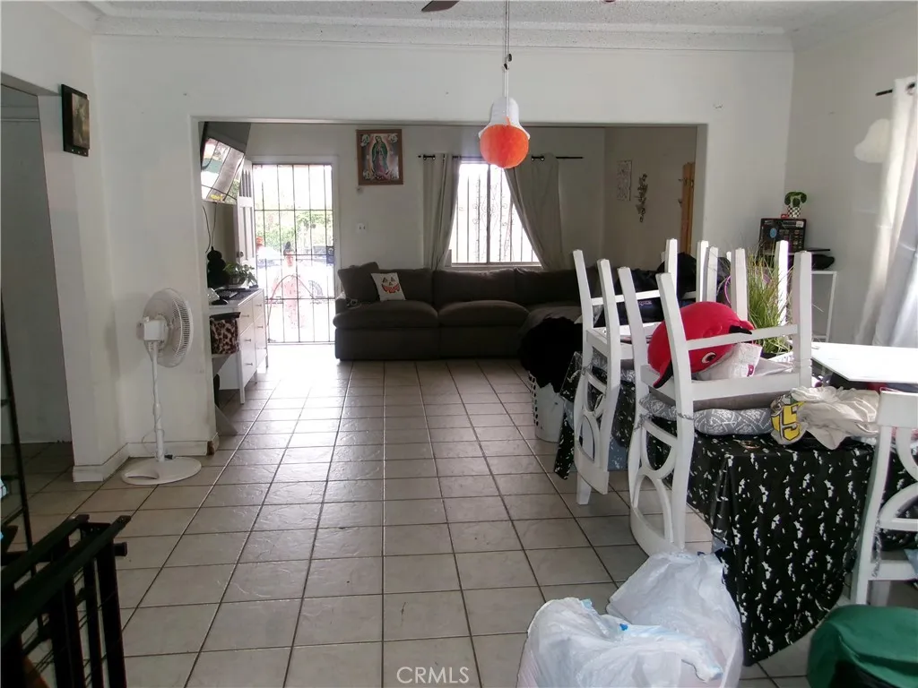 7926 Wilcox, Cudahy, California 90201 home-pic-12