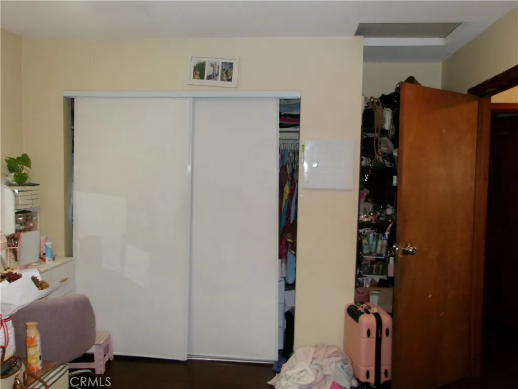 7926 Wilcox, Cudahy, California 90201 home-pic-43