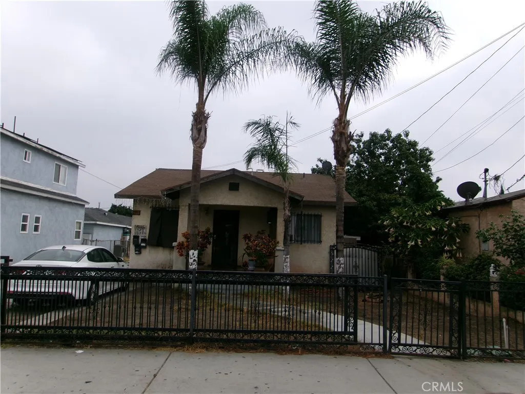 7926 Wilcox, Cudahy, California 90201 home-pic-0