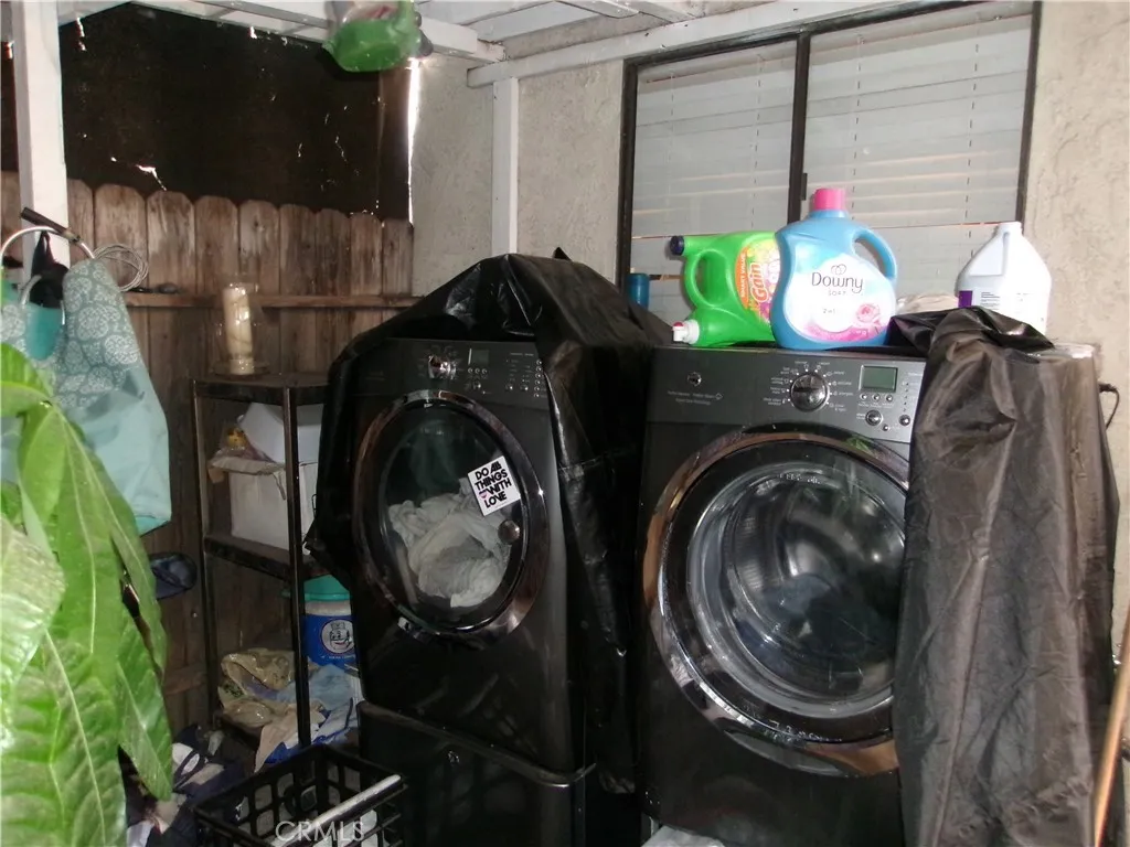 7926 Wilcox, Cudahy, California 90201 home-pic-49