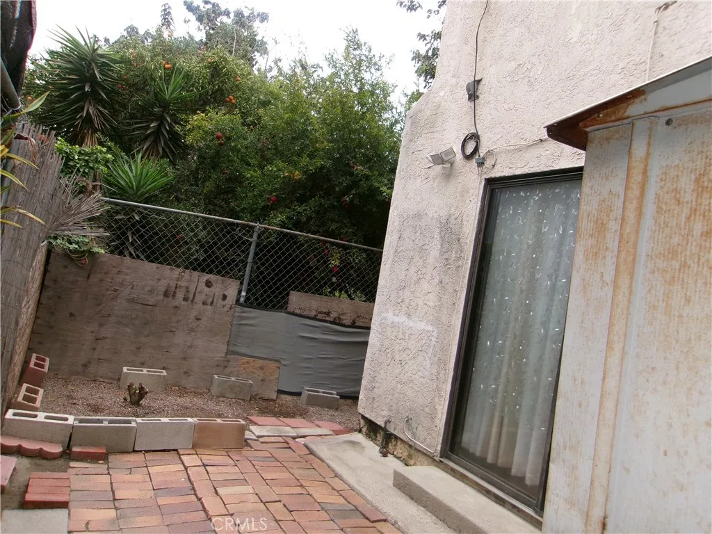 7926 Wilcox, Cudahy, California 90201 home-pic-31