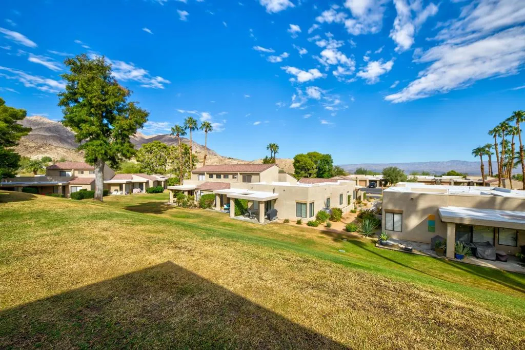 72516 Sandstone Lane, Palm Desert, California 92260 home-pic-31
