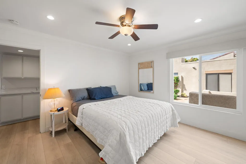 72516 Sandstone Lane, Palm Desert, California 92260 home-pic-18