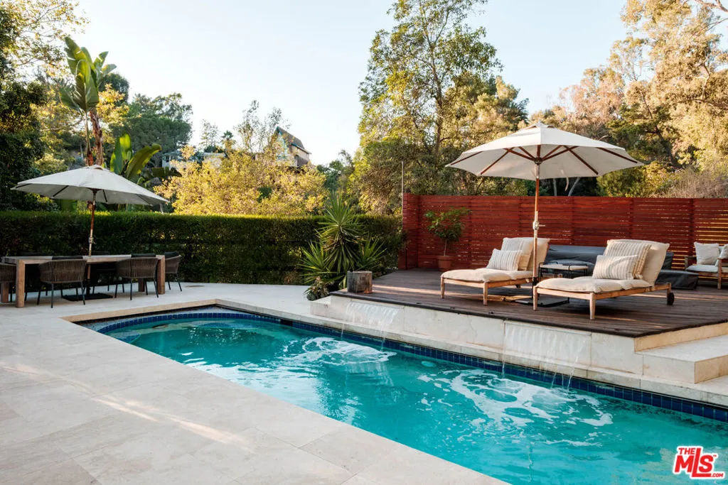 7963 Willow Glen Road, Los Angeles, California 90046 home-pic-0