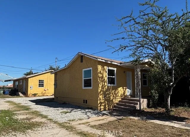 4339 E 1st, East Los Angeles, California 90022 home-pic-0
