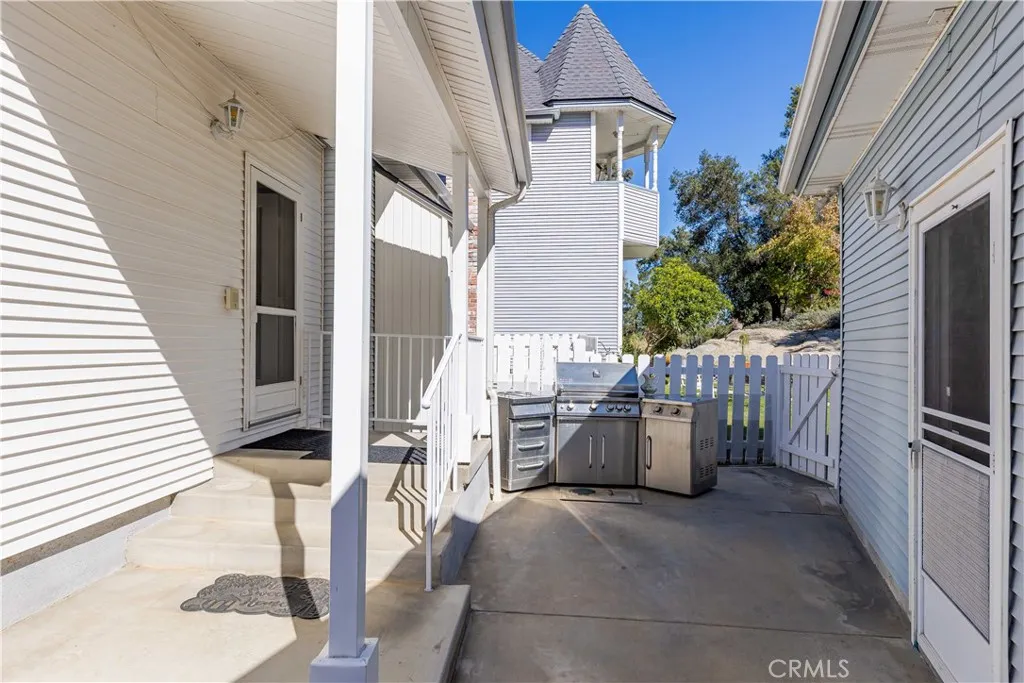 40340 Sandia Creek Dr, Fallbrook, California 92028 home-pic-55