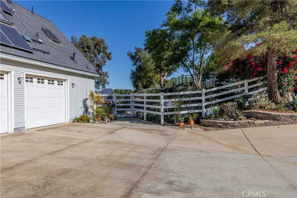 40340 Sandia Creek Dr, Fallbrook, California 92028 home-pic-53