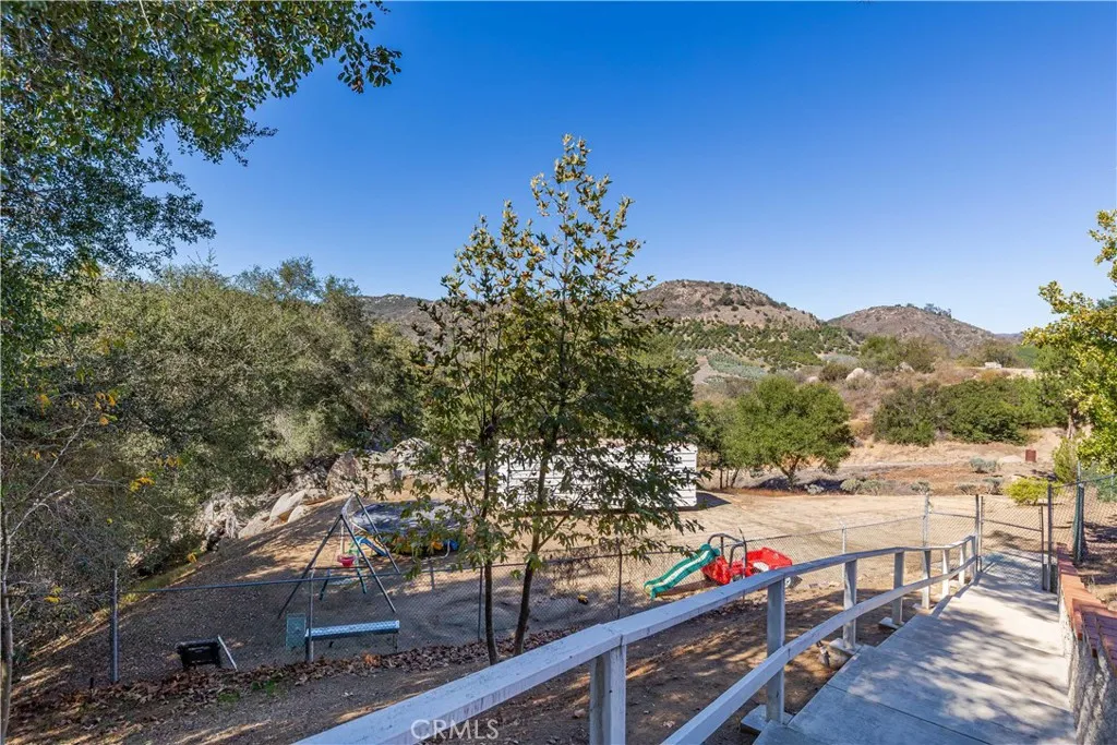 40340 Sandia Creek Dr, Fallbrook, California 92028 home-pic-65