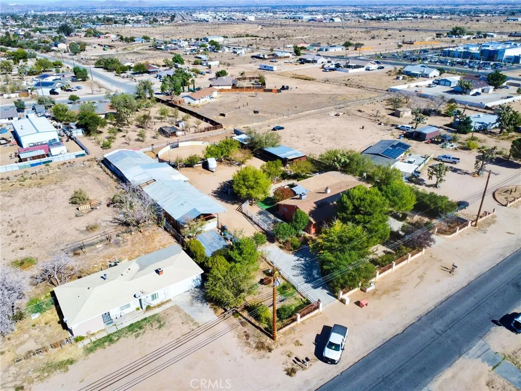 16350 Hercules, Hesperia, California 92345 home-pic-24