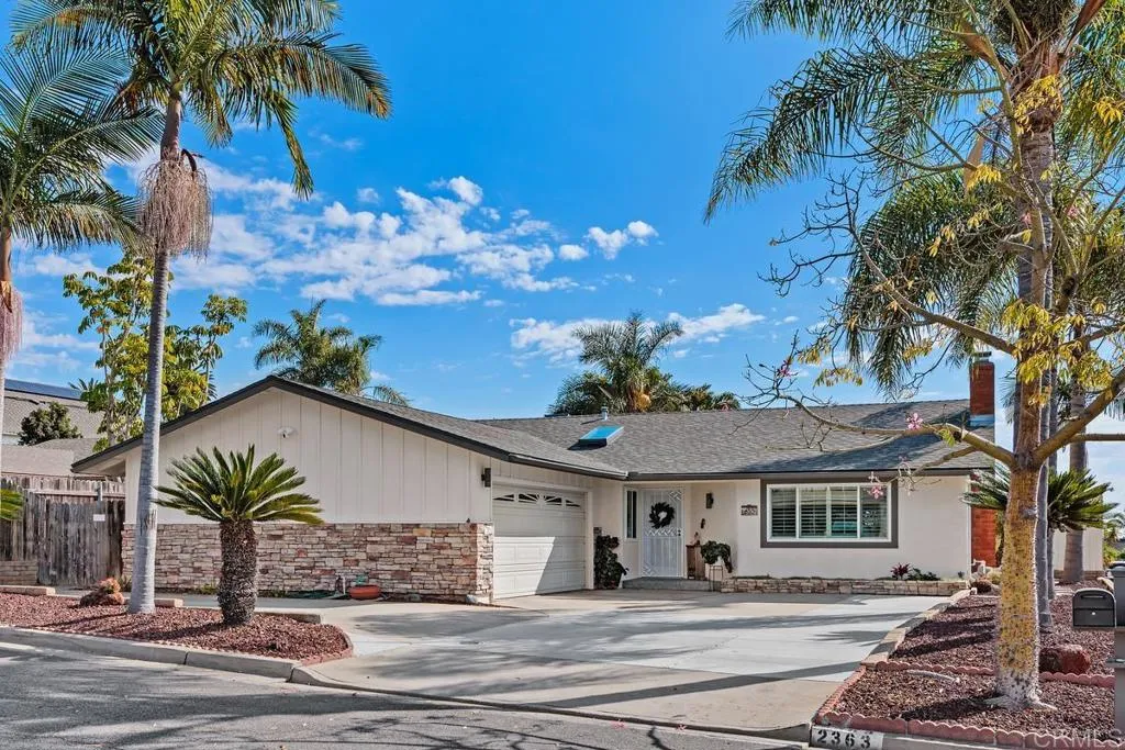 2363 Kenwyn Street, Oceanside, California 92054 home-pic-7