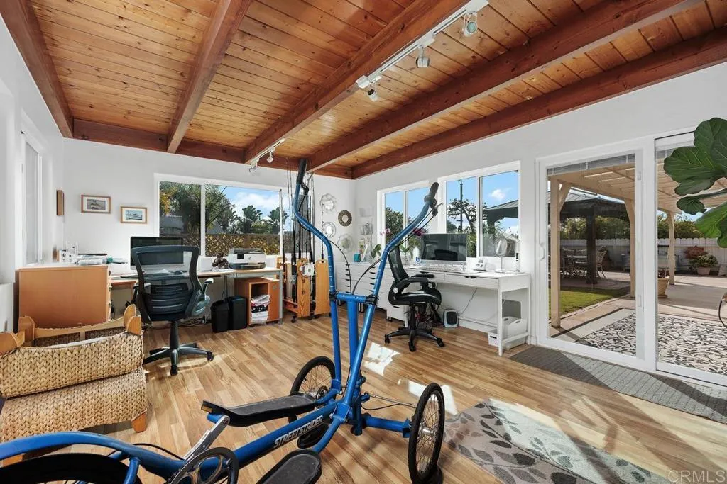 2363 Kenwyn Street, Oceanside, California 92054 home-pic-18