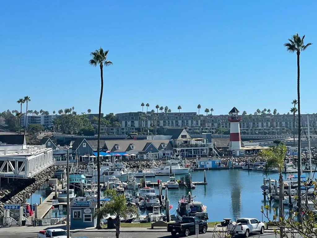 2363 Kenwyn Street, Oceanside, California 92054 home-pic-33