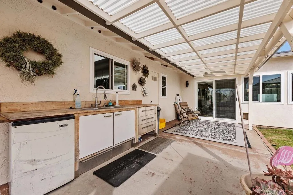 2363 Kenwyn Street, Oceanside, California 92054 home-pic-26