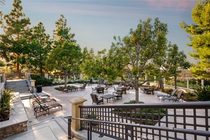 50 Whitehall Lane, Newport Beach, California 92660