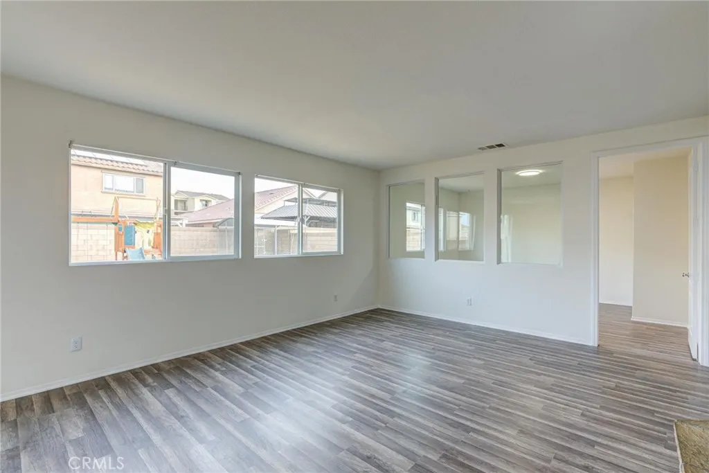 44256 Sunmist, Lancaster, California 93535 home-pic-13