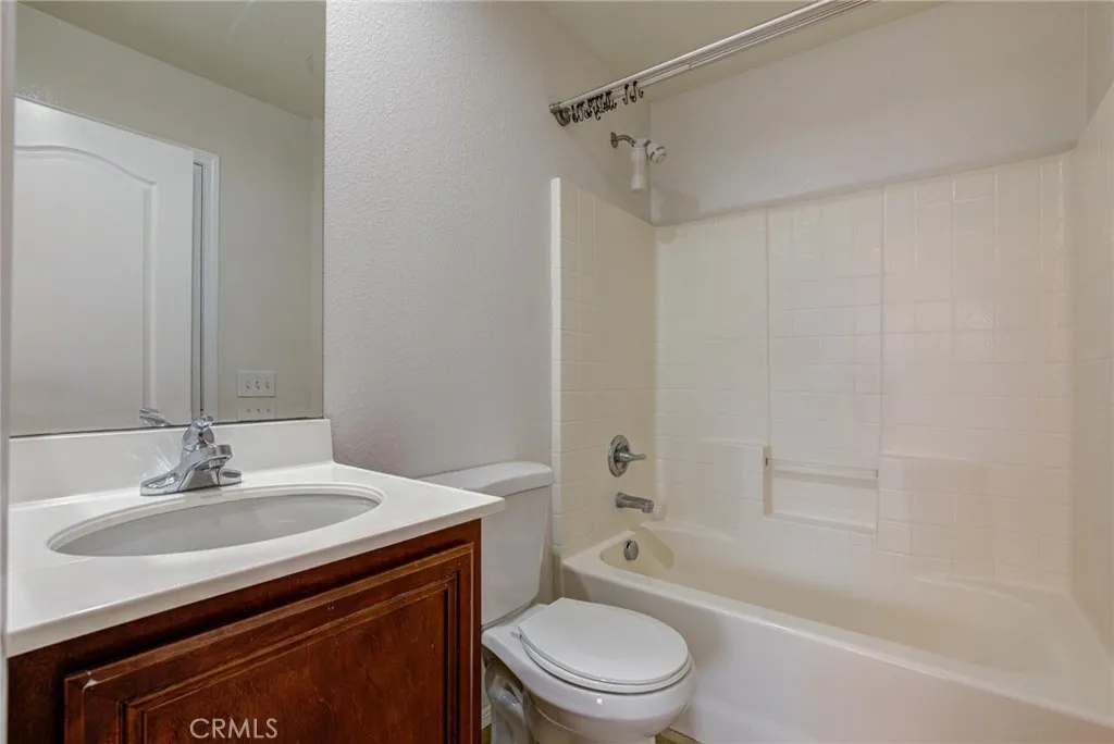 44256 Sunmist, Lancaster, California 93535 home-pic-26