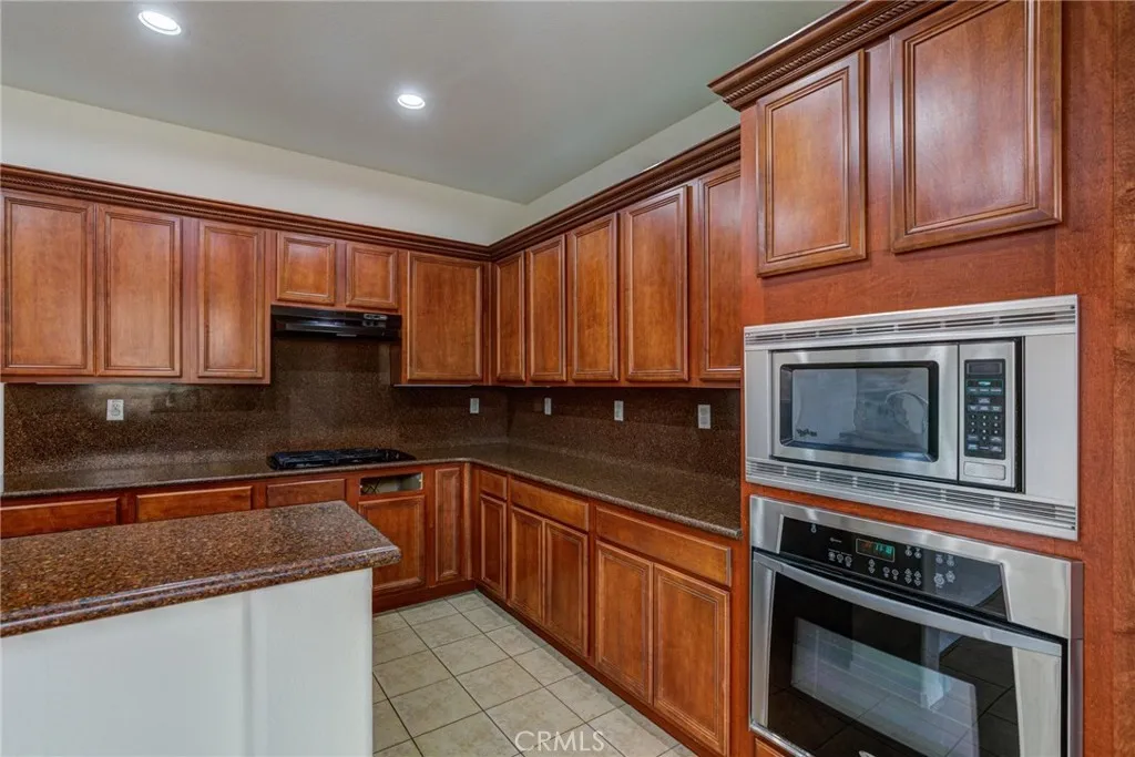 44256 Sunmist, Lancaster, California 93535 home-pic-16