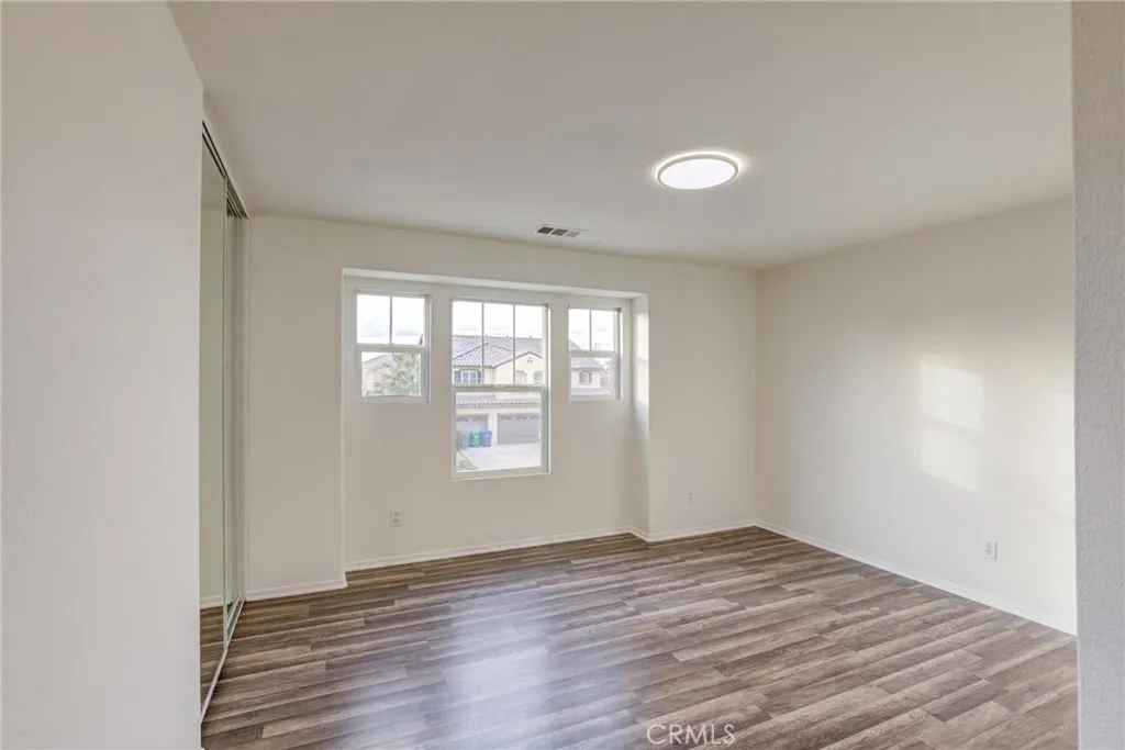 44256 Sunmist, Lancaster, California 93535 home-pic-36
