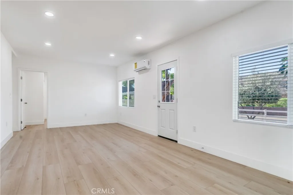 16672 Mockingbird Canyon Road, Riverside, California 92504 home-pic-5