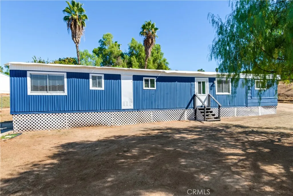 16672 Mockingbird Canyon Road, Riverside, California 92504 home-pic-18