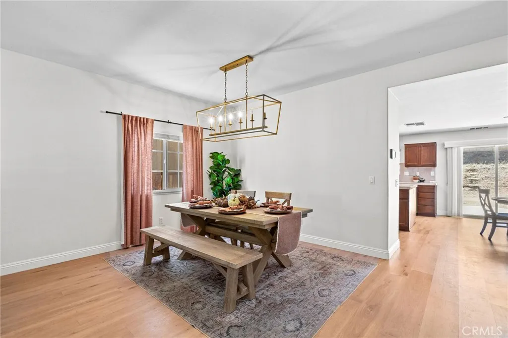29225 Hydrangea, Murrieta, California 92563 home-pic-2