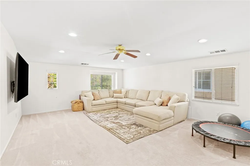 29225 Hydrangea, Murrieta, California 92563 home-pic-13