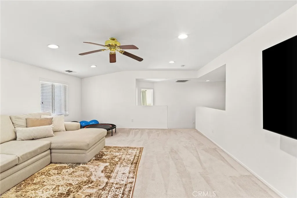 29225 Hydrangea, Murrieta, California 92563 home-pic-14