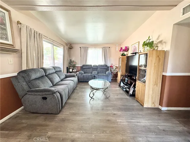 731 S Orange, Rialto, California 92376