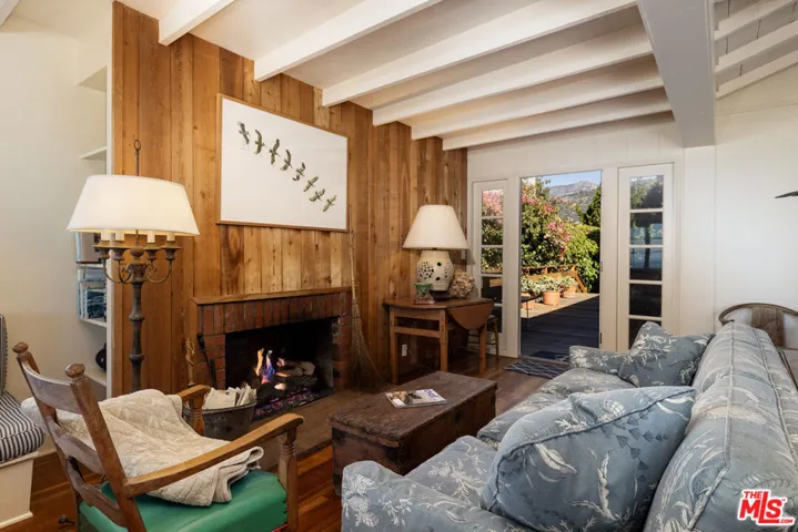 3581 Padaro Lane, Carpinteria, California 93013